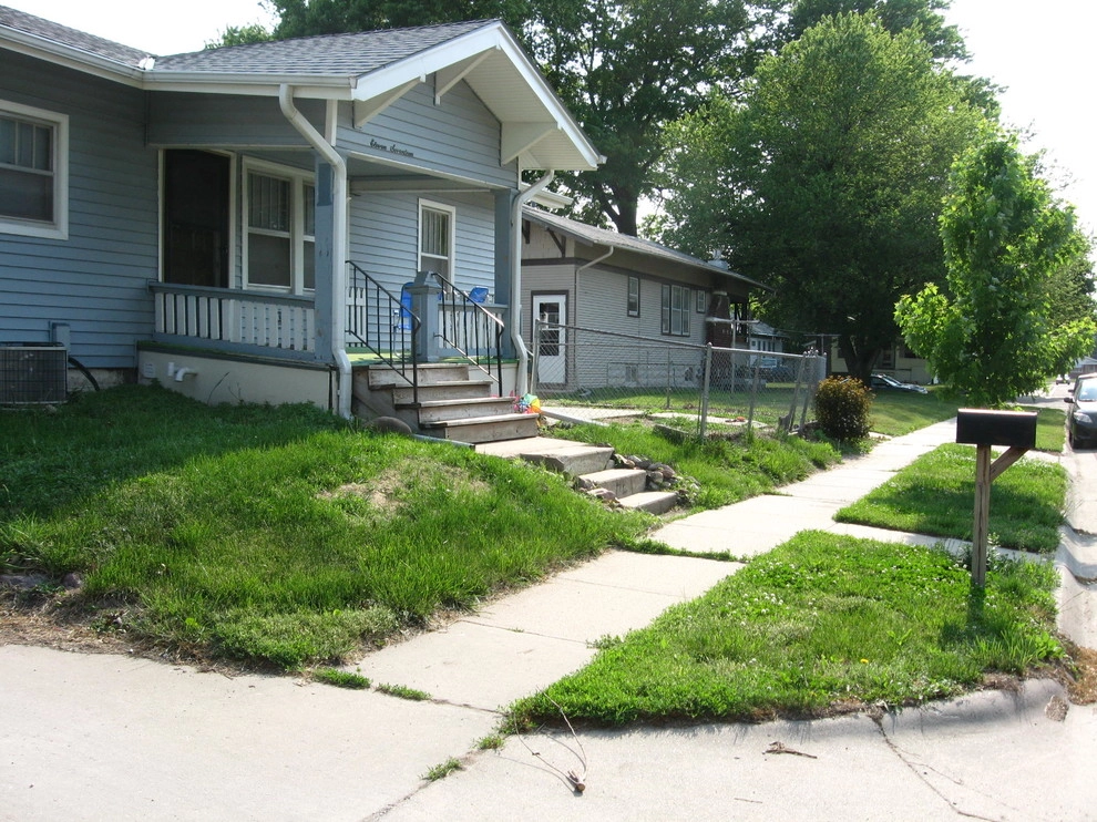Lincoln Updated Front Yard by Aesthetics, Inc. - Photo 2