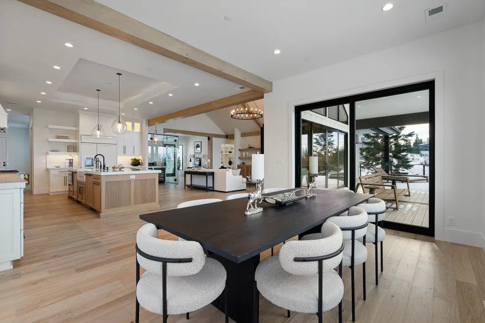 Monarch Custom Homes - Photo 5