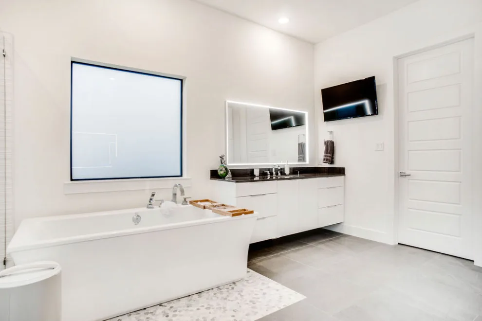 Custom Home in Grand Harbor Subdivision by Will Steed Homes, Inc. - Photo 34