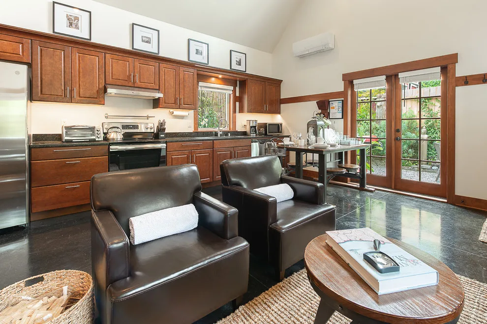 Emerald Lake Cottage by Bellingham Bay Builders - Photo 7
