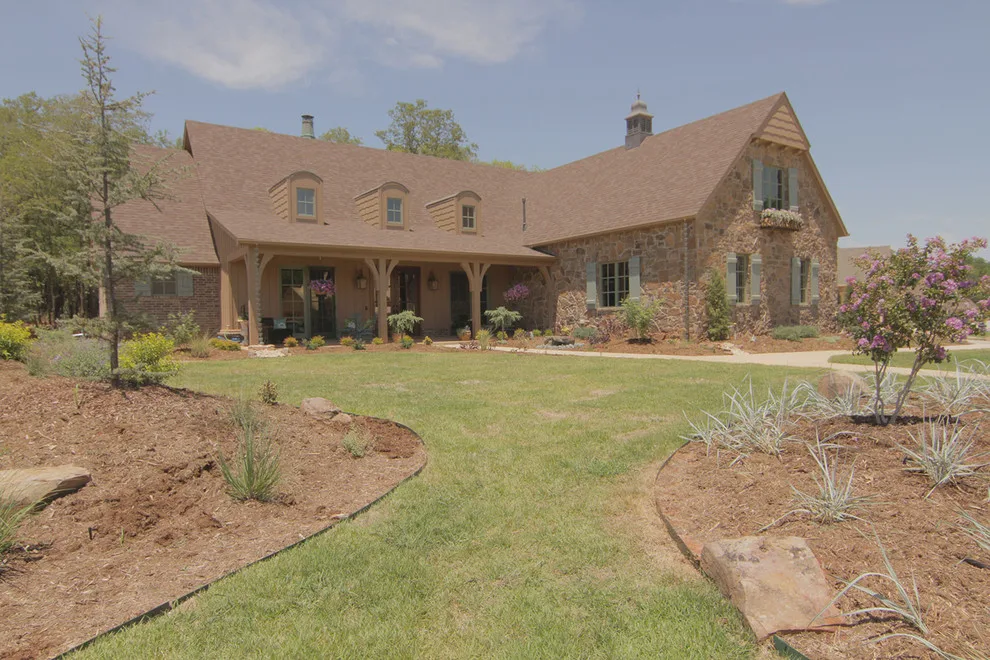 Greg Avery Homes - Photo 2
