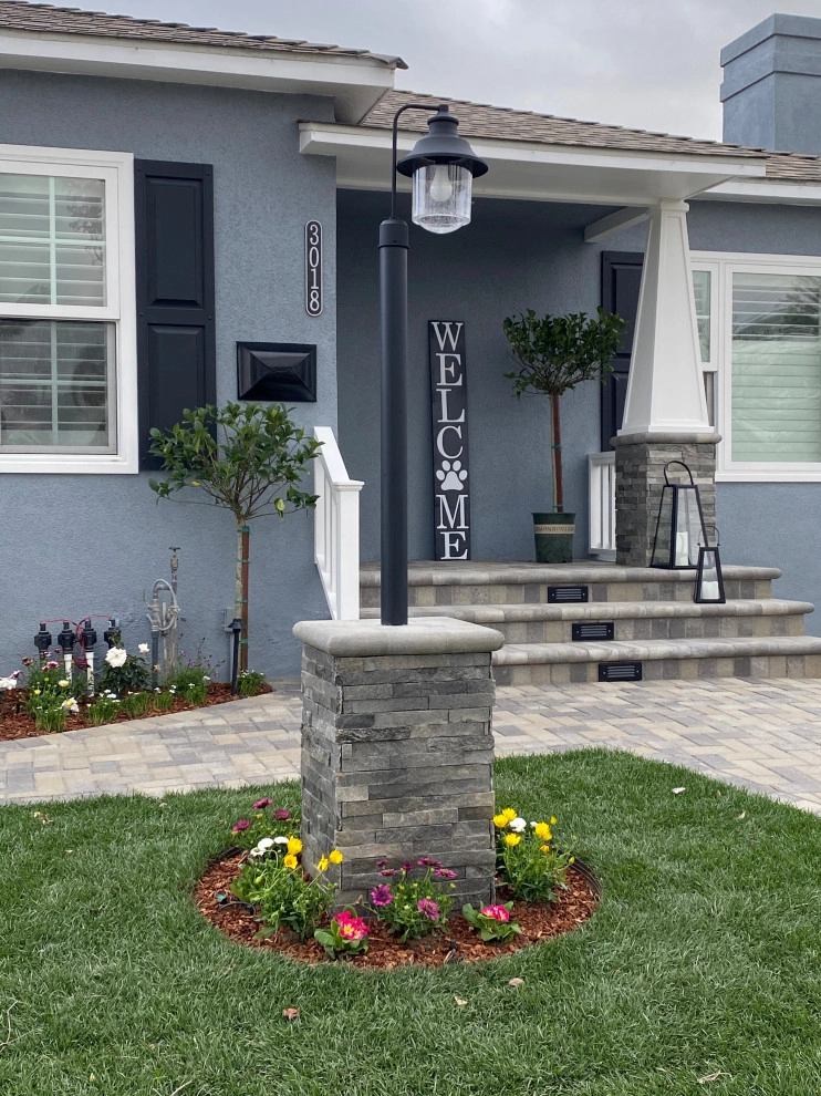 Little Cottage in Long Beach by Alford's English Gardens Inc - Photo 2