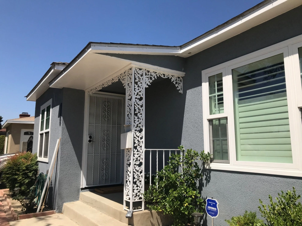 Little Cottage in Long Beach by Alford's English Gardens Inc - Photo 4