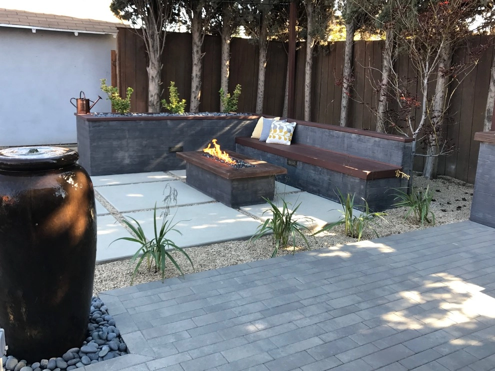 Modern Garden by Alford's English Gardens Inc - Photo 3