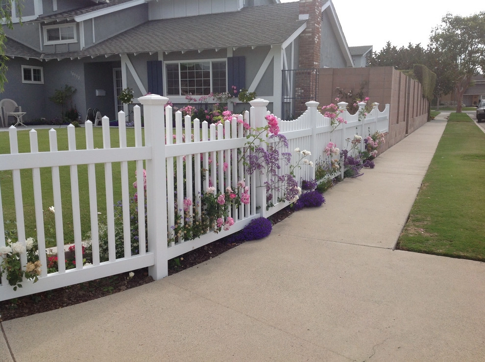 Big Country Cottage by Alford's English Gardens Inc - Photo 2