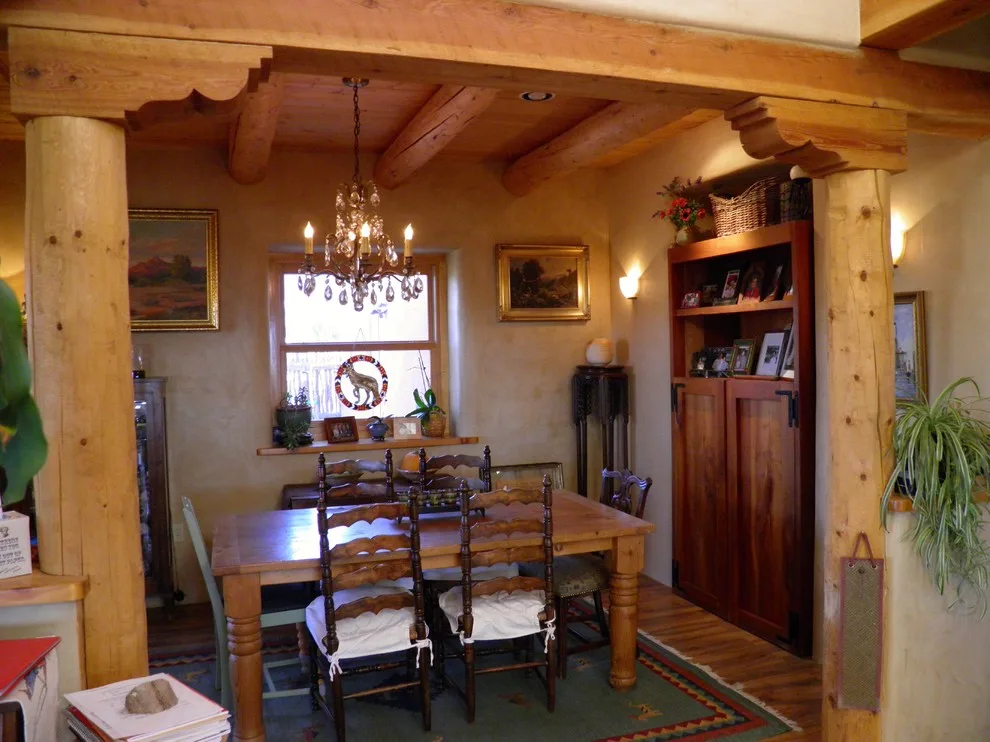 H & H Straw Bale House by The Salamander Company LLC. - Photo 4