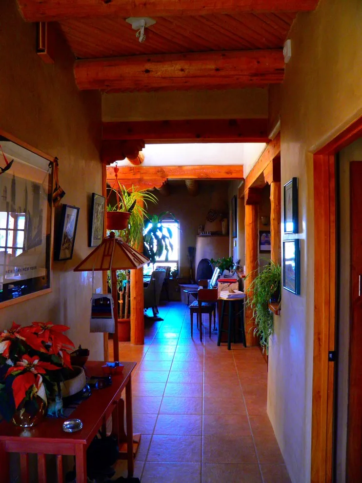 H & H Straw Bale House by The Salamander Company LLC. - Photo 22