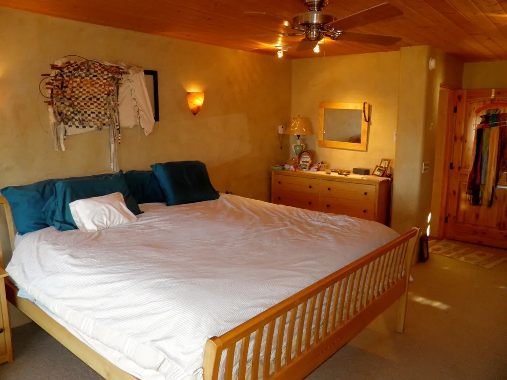 H & H Straw Bale House by The Salamander Company LLC. - Photo 12