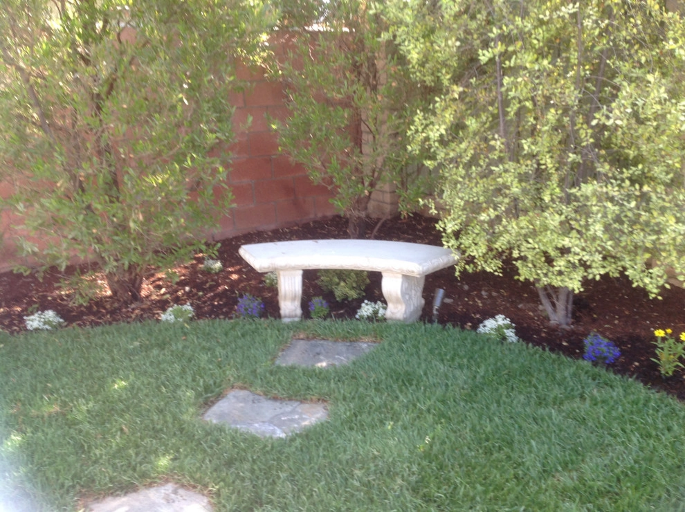 Family Backyard by Alford's English Gardens Inc - Photo 4
