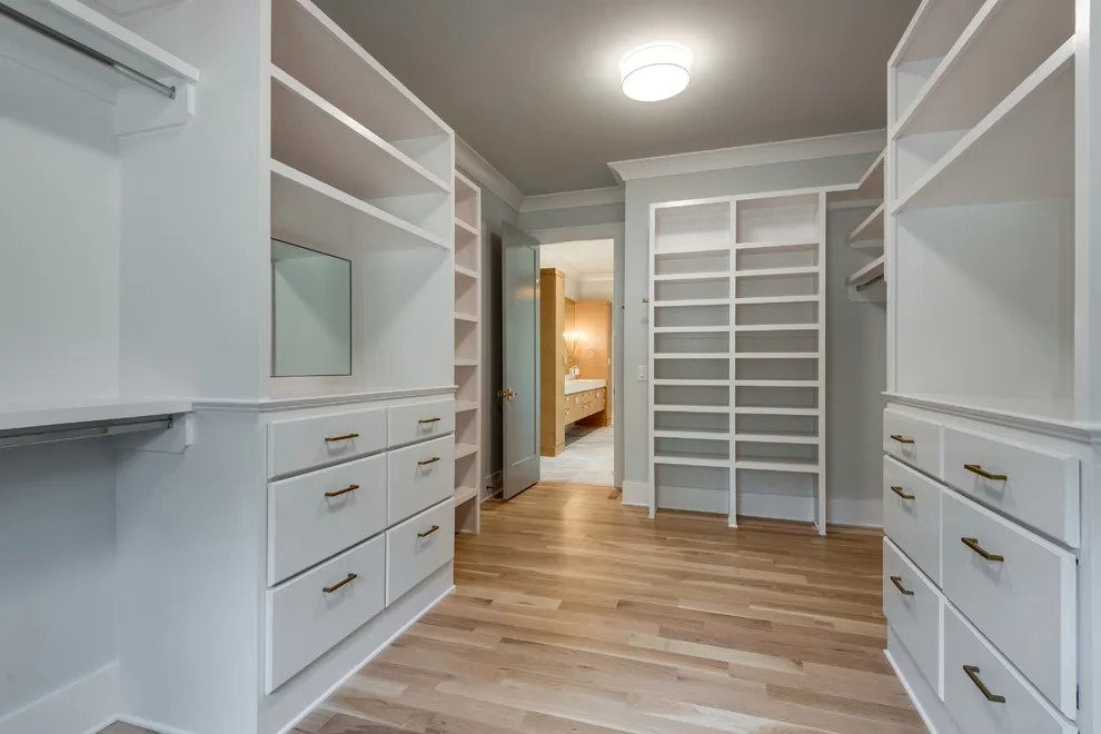 Hardwood Solutions by Gregg Homebuilding Company - Photo 19