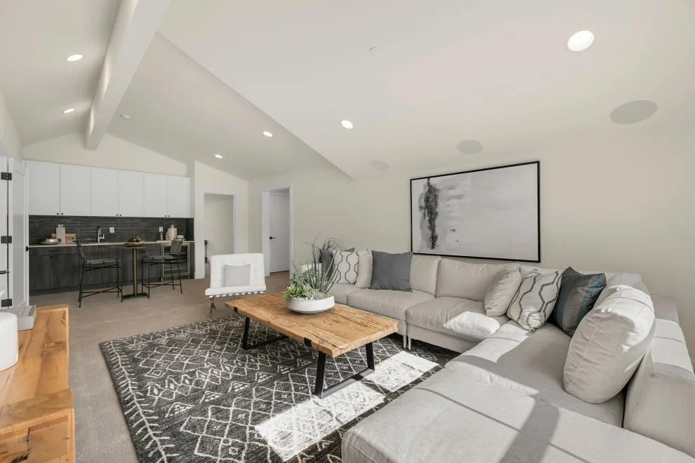 Harlow Bellevue by JayMarc Homes - Photo 2