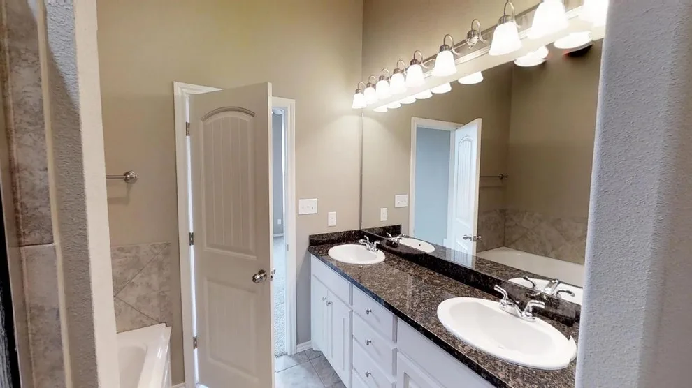 Hartford Project - 10312 Avenue W by Roten Homes, Inc. - Photo 7