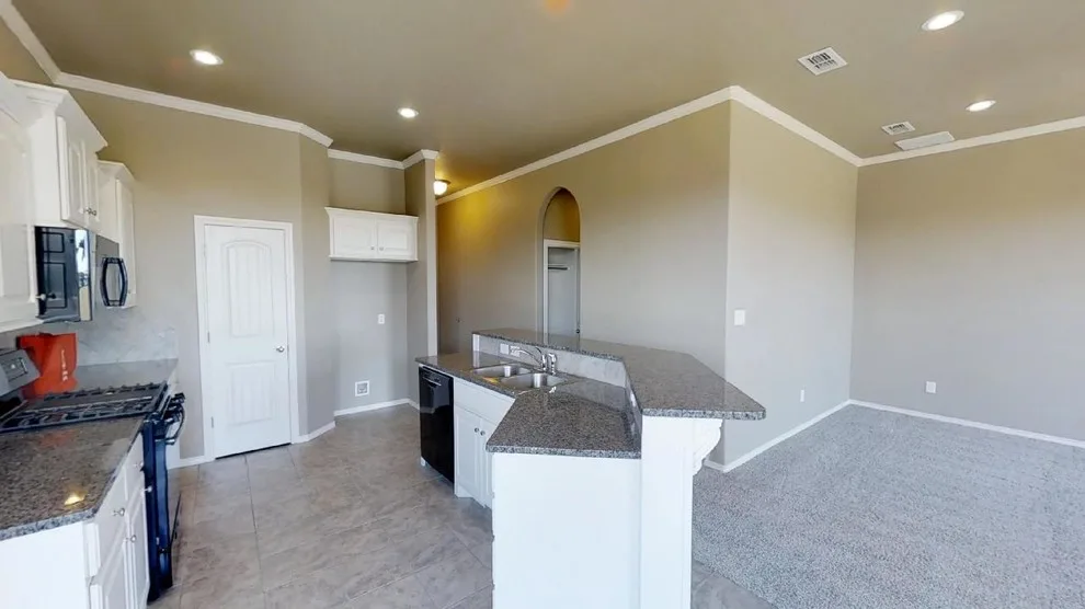Hartford Project - 10312 Avenue W by Roten Homes, Inc. - Photo 15