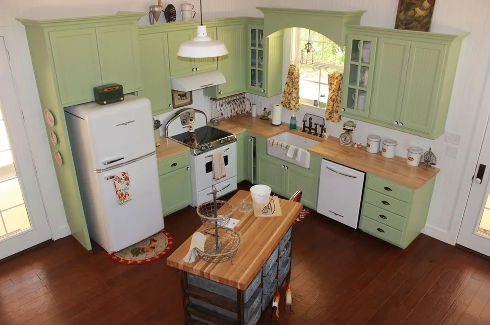 Republic Custom Homes, Chris Walls - Photo 2