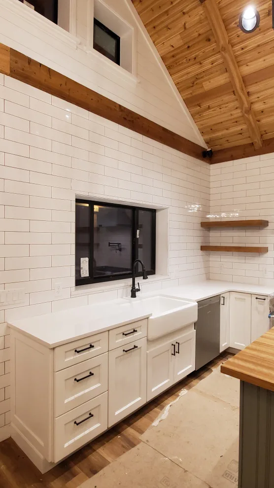 Hernandez Project by McCloskey Homes Inc - Photo 17