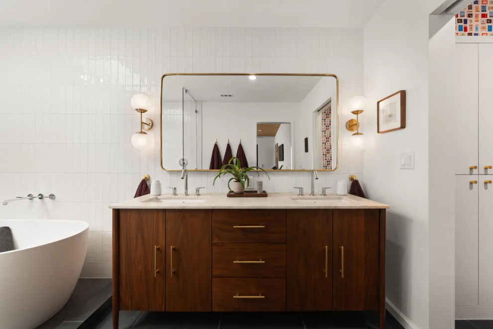 Highland Summit by Camelot Custom Homes Inc. - Photo 13