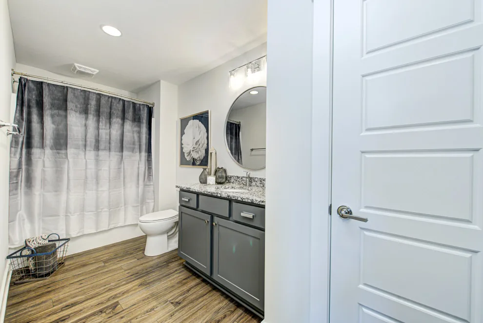 Hillview Design - Modern Craftsman by Old Town Design Group - Photo 35