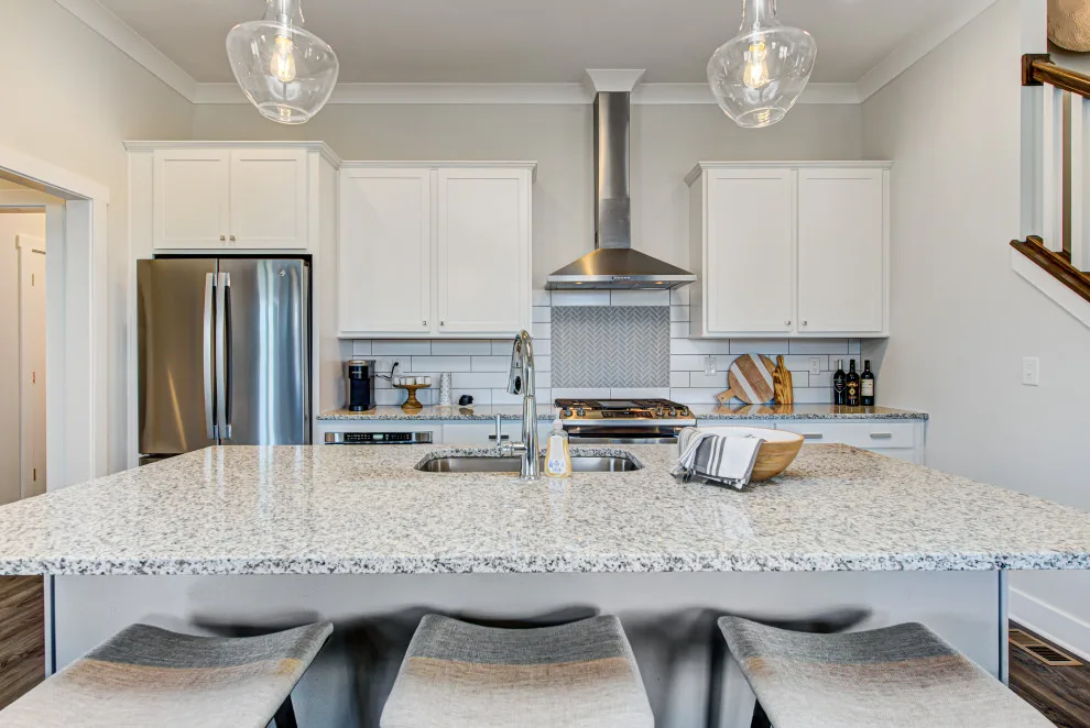 Hillview Design - Modern Craftsman by Old Town Design Group - Photo 17
