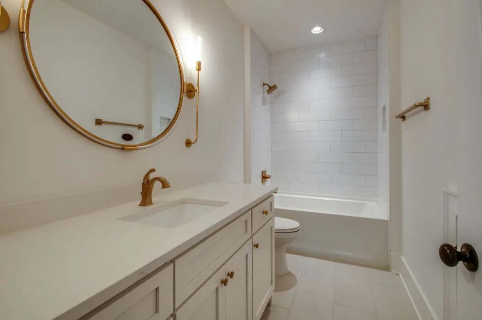 Avenue of the Hood by Gregg Homebuilding Company - Photo 32