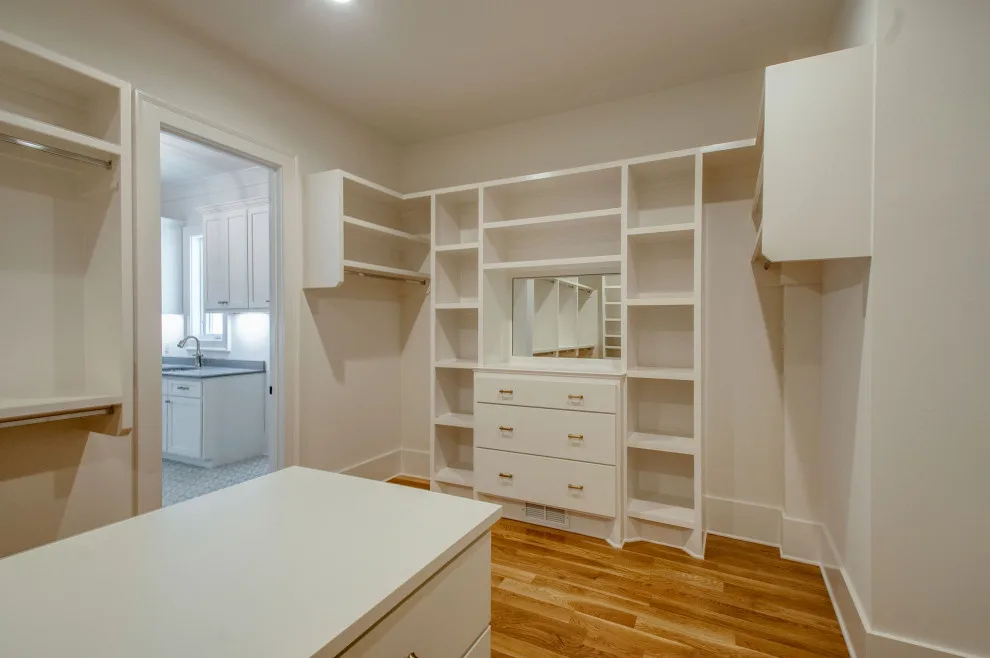 Avenue of the Hood by Gregg Homebuilding Company - Photo 29