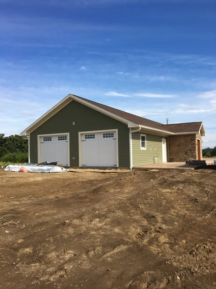 Hotech Home Construction by Muntz Contracting - Photo 4