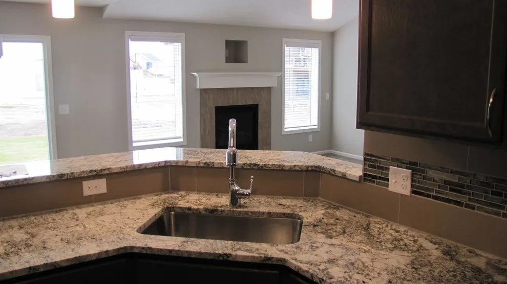 A Comfortable Residence by Gotcha Covered - Photo 10