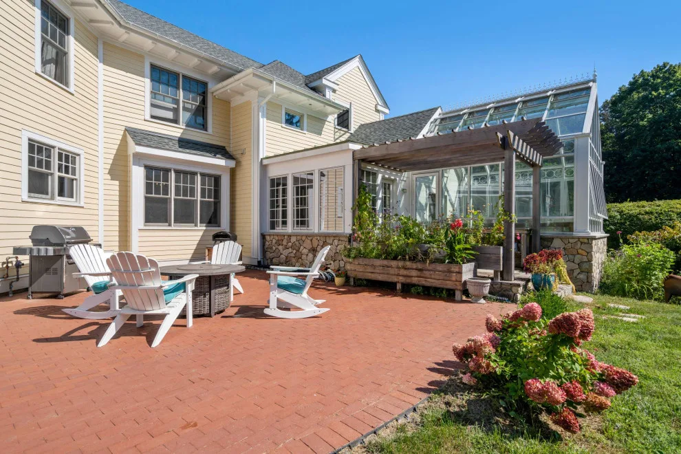 Interior and Exterior Renovation by Gilmore Building Company, Inc. - Photo 4