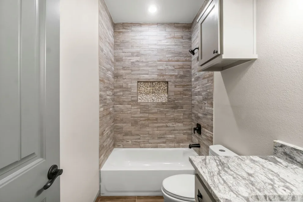 Lilley Construction - Photo 6