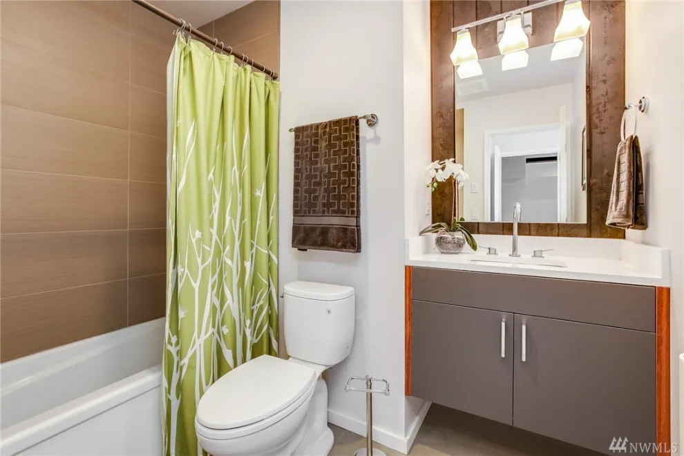 Seattle Custom Contractors - Photo 6