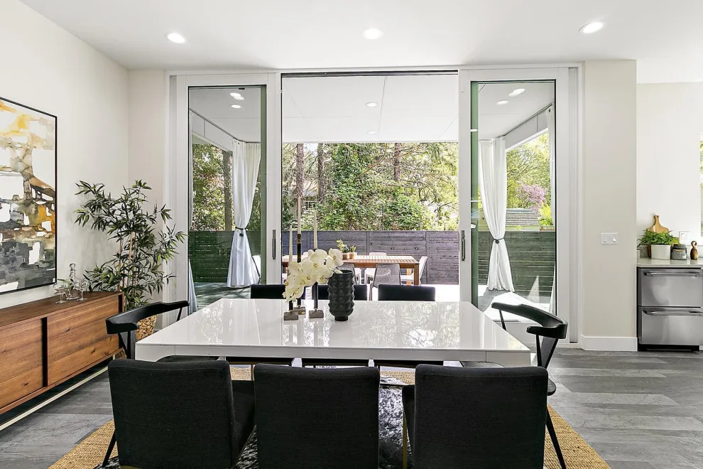 Kirkland Contemporary Renovation by Seattle Custom Contractors - Photo 15