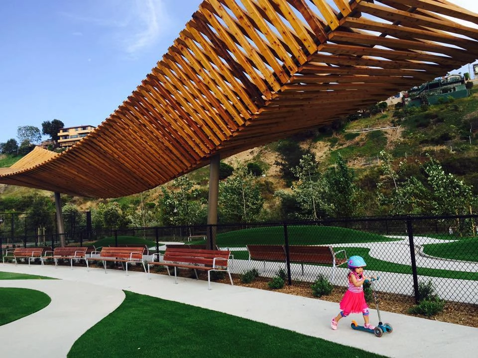 Bluff Creek Dog Park - Playa Vista by Allstate Landscape & Southwest Greens - Photo 5