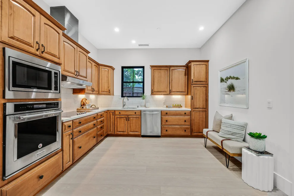 Culinary Space by REI Signature Homes Inc. - Photo 4