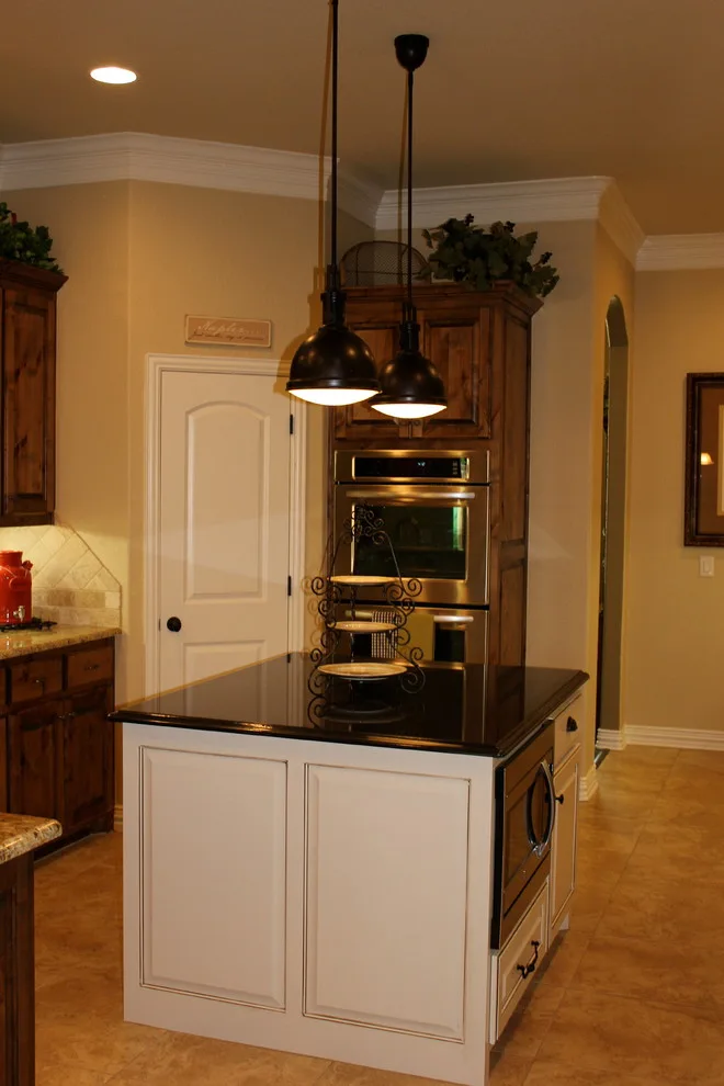 Culinary Spaces by Harmon & Holcomb Homes - Photo 65