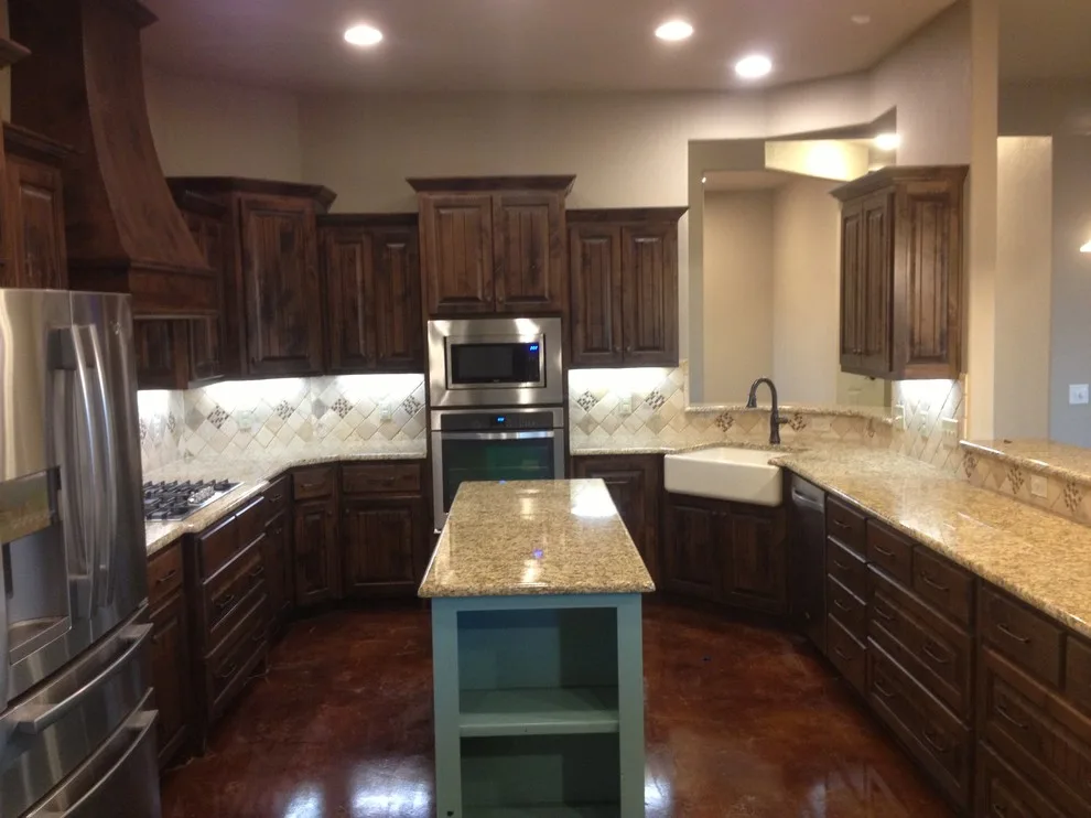 Harmon & Holcomb Homes - Photo 4