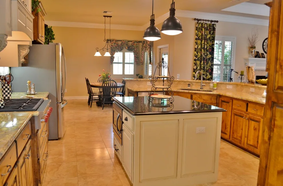 Culinary Spaces by Harmon & Holcomb Homes - Photo 71