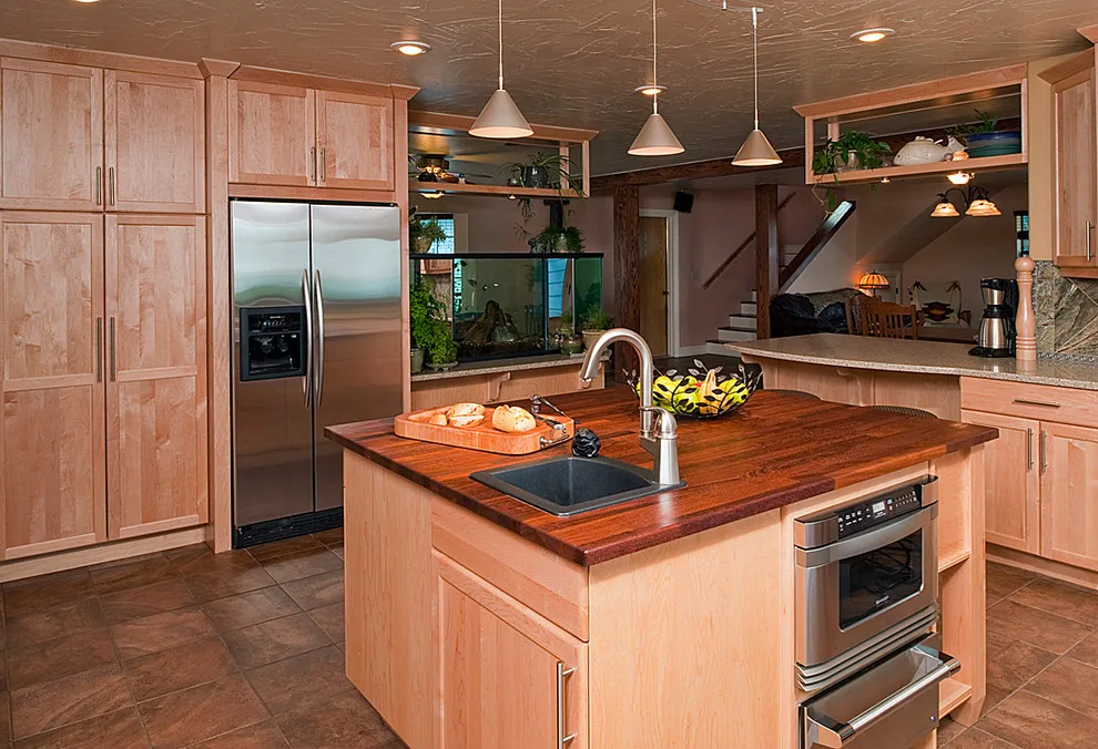 FORM AND STYLE by Custom Design Construction & Interiors Inc. - Photo 7