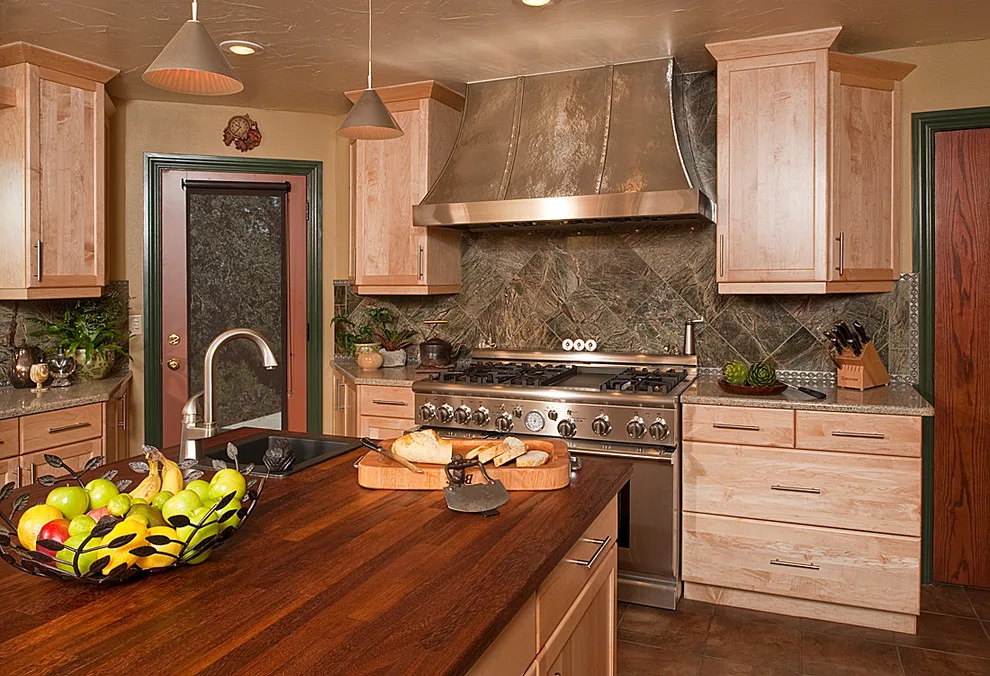 FORM AND STYLE by Custom Design Construction & Interiors Inc. - Photo 5