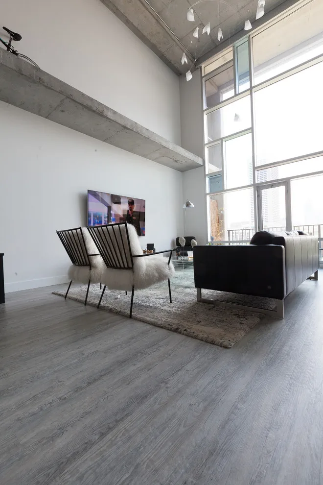 Upscale Condominium by GoToPros - Photo 4