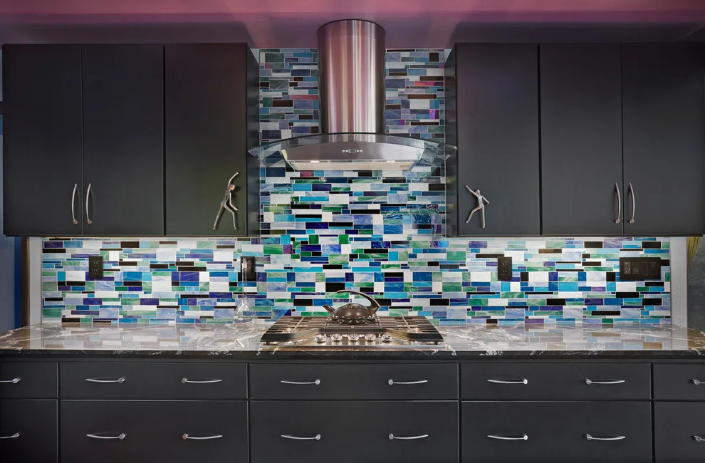 Hillside 6035 by Eren Design And Remodel - Photo 2
