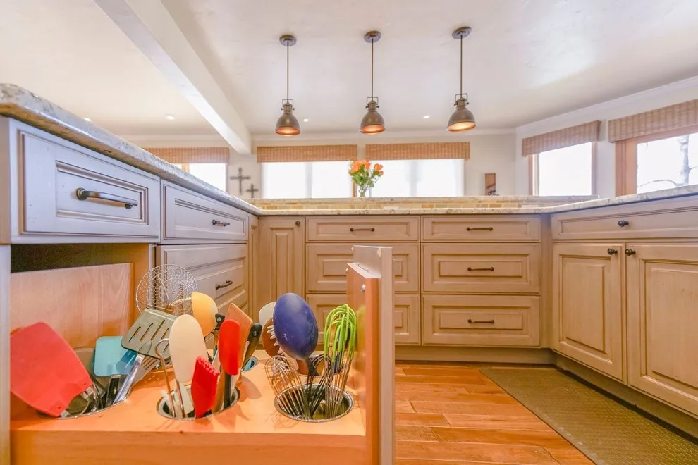 Franktown Classic Kitchen Renovation by KBL Remodeling - Photo 7