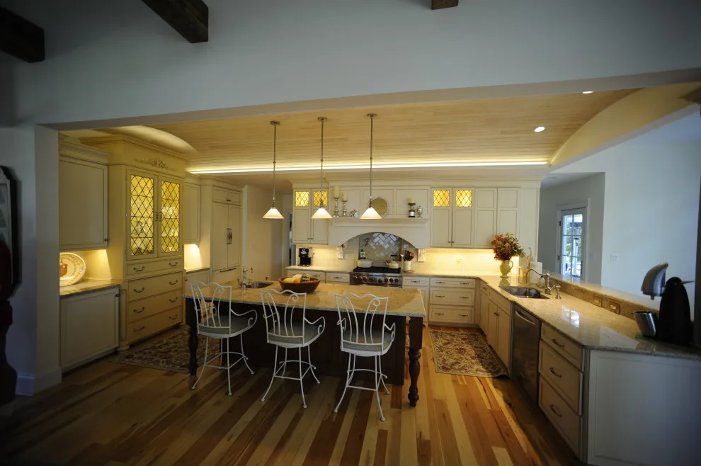 Rustic French Kitchen by Annapolis Heirlooms - Photo 16
