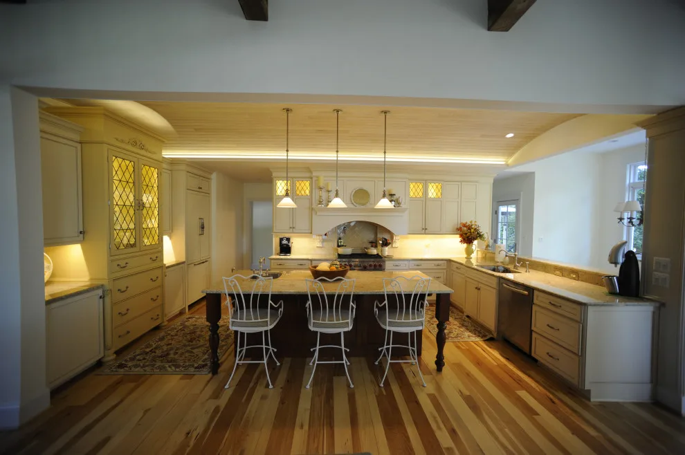 Rustic French Kitchen by Annapolis Heirlooms - Photo 15