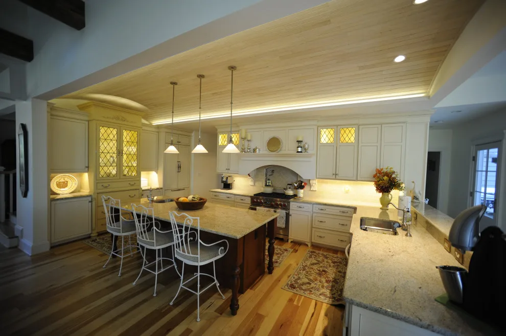 Rustic French Kitchen by Annapolis Heirlooms - Photo 3