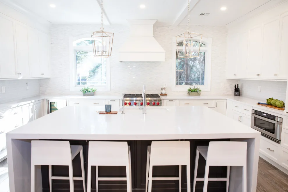 Modern Transitional Kitchen by Robinwood Kitchens - Photo 13