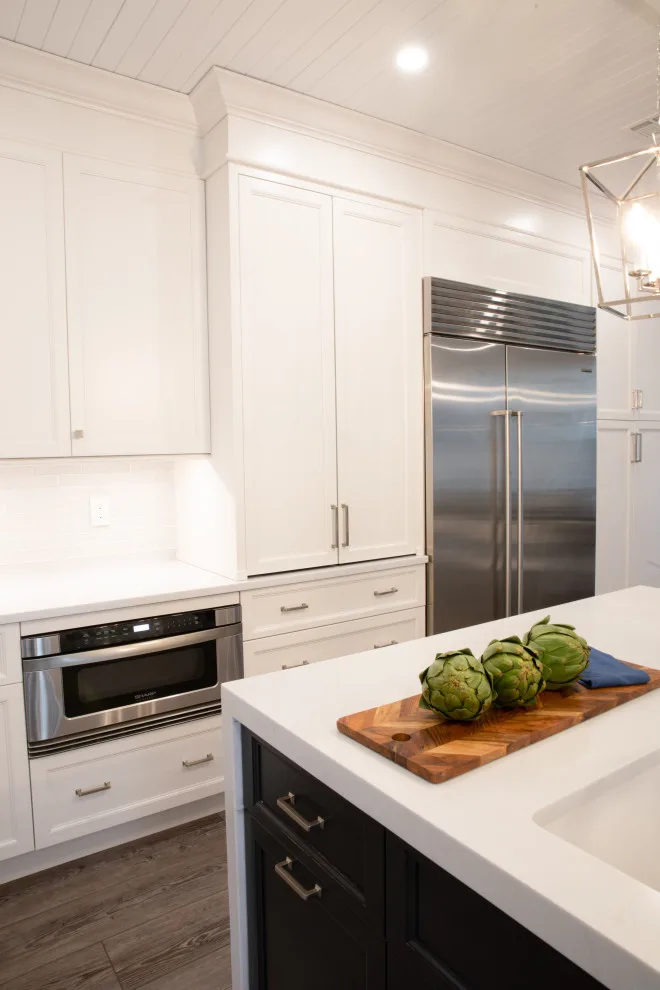 Modern Transitional Kitchen by Robinwood Kitchens - Photo 9