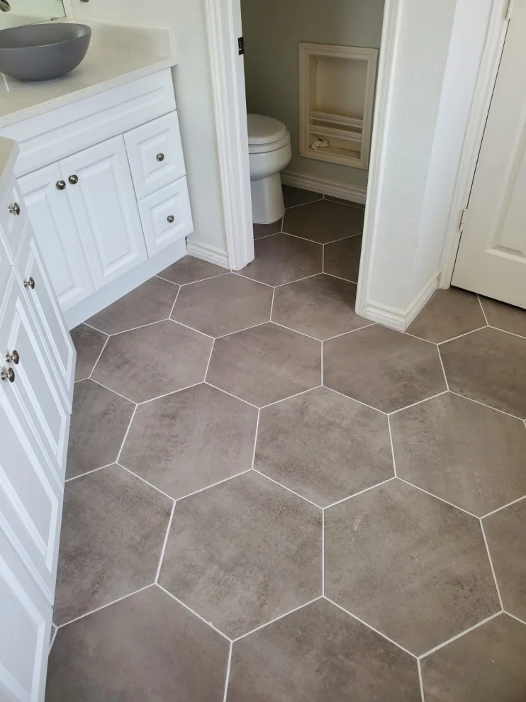 Frisco Complete Bathroom Renovation by Revive And Renew Remodeling LLC - Photo 4