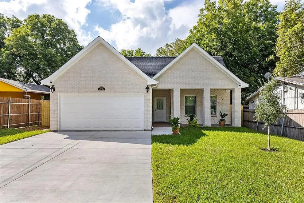 Complete Home Renovation Project in Houston by Smart Remodeling LLC - Photo 11