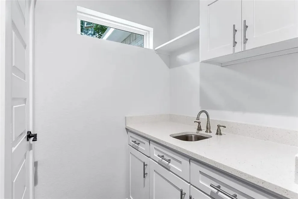 Complete Home Renovation Project in Houston by Smart Remodeling LLC - Photo 20
