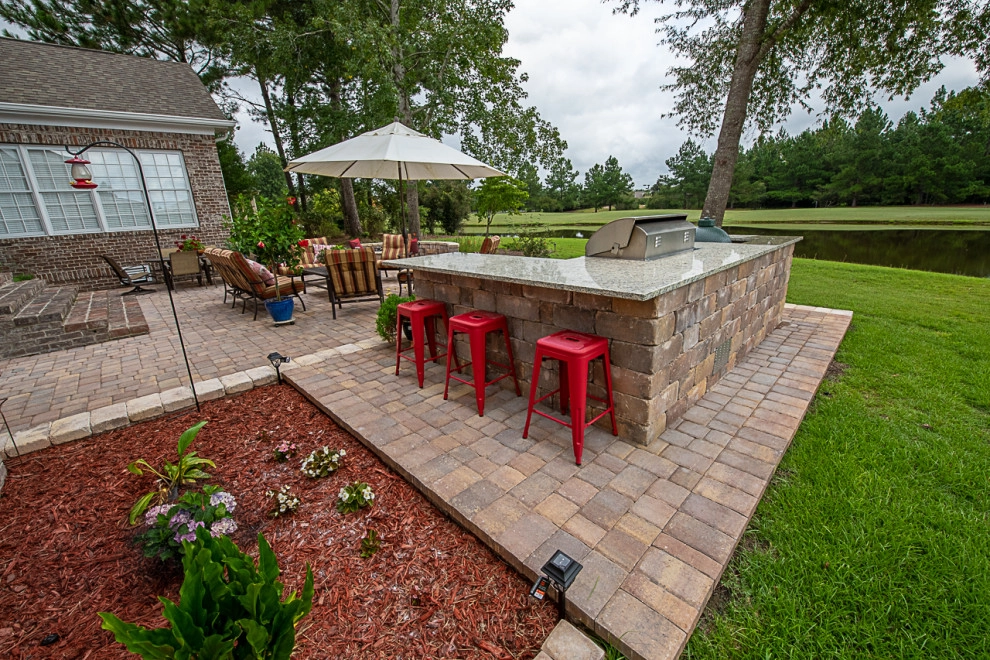 Outdoor Kitchen Design by American Paving Design - Photo 2
