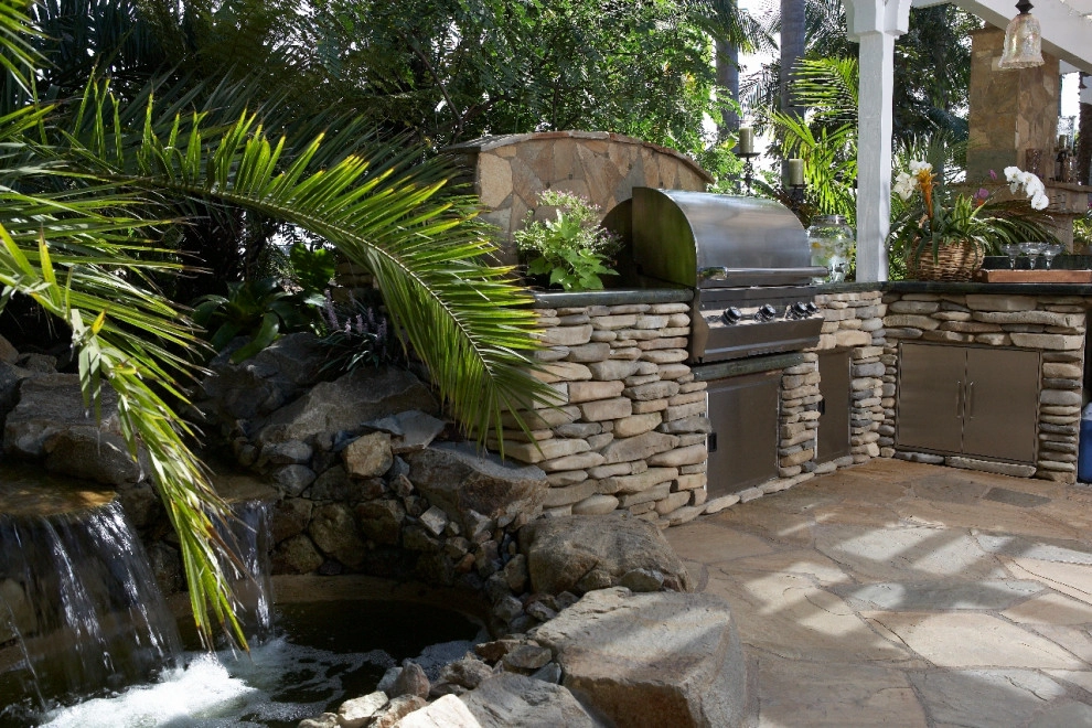 Outdoor Kitchen Design by American Paving Design - Photo 5